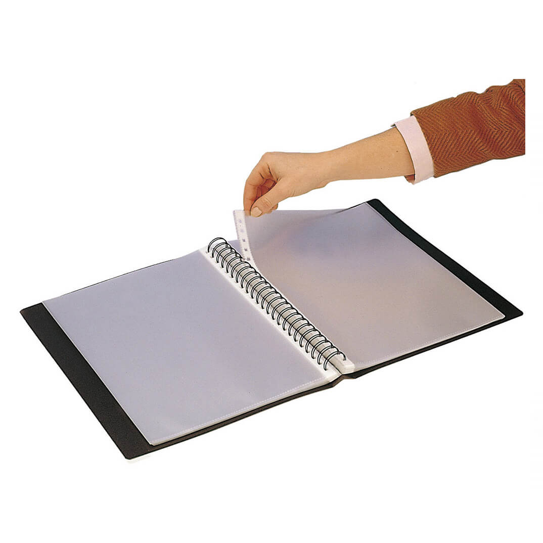 Carpeta 40 fundes In and Out PP opac A4 negre XS