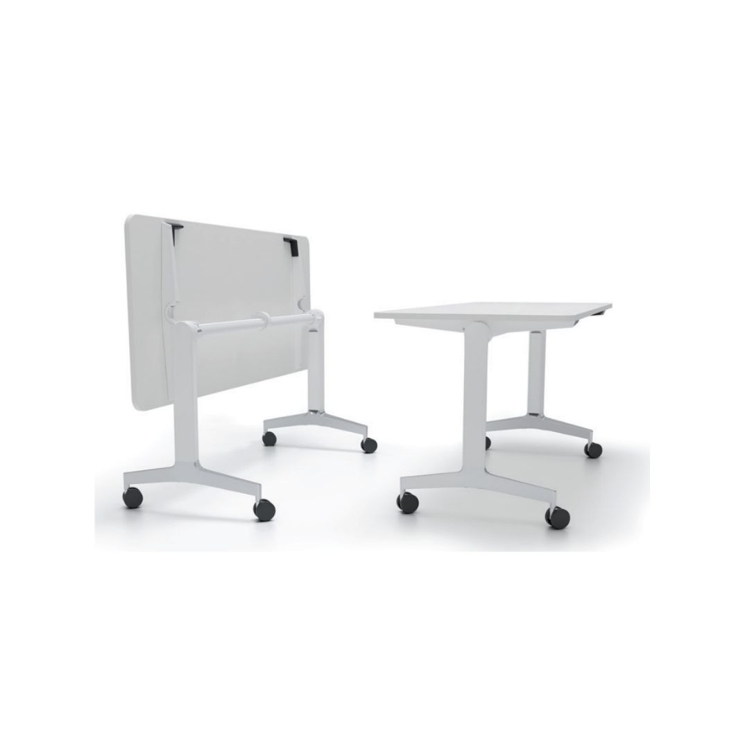 Mesa abatible en forma de "T" con ruedas 140x67