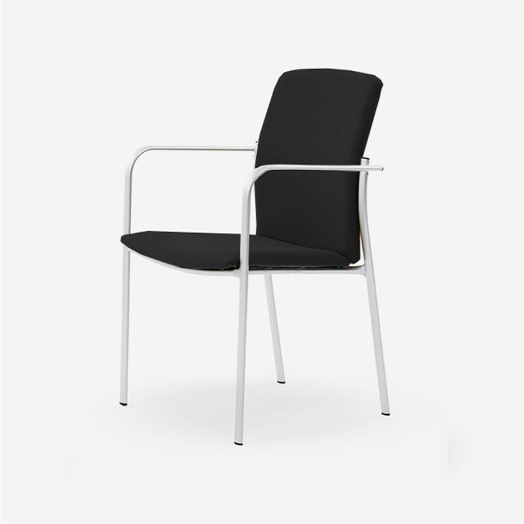 Silla CLICK 9075 negra con brazos